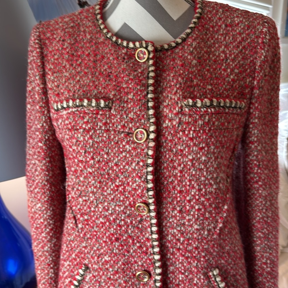 CHANEL wool tweed suit